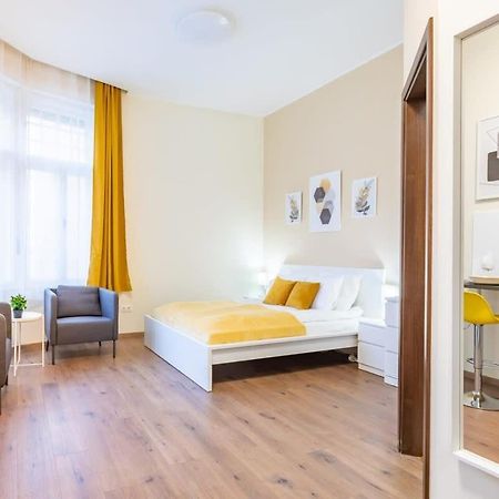 Super Central New Studio Budapest Extérieur photo