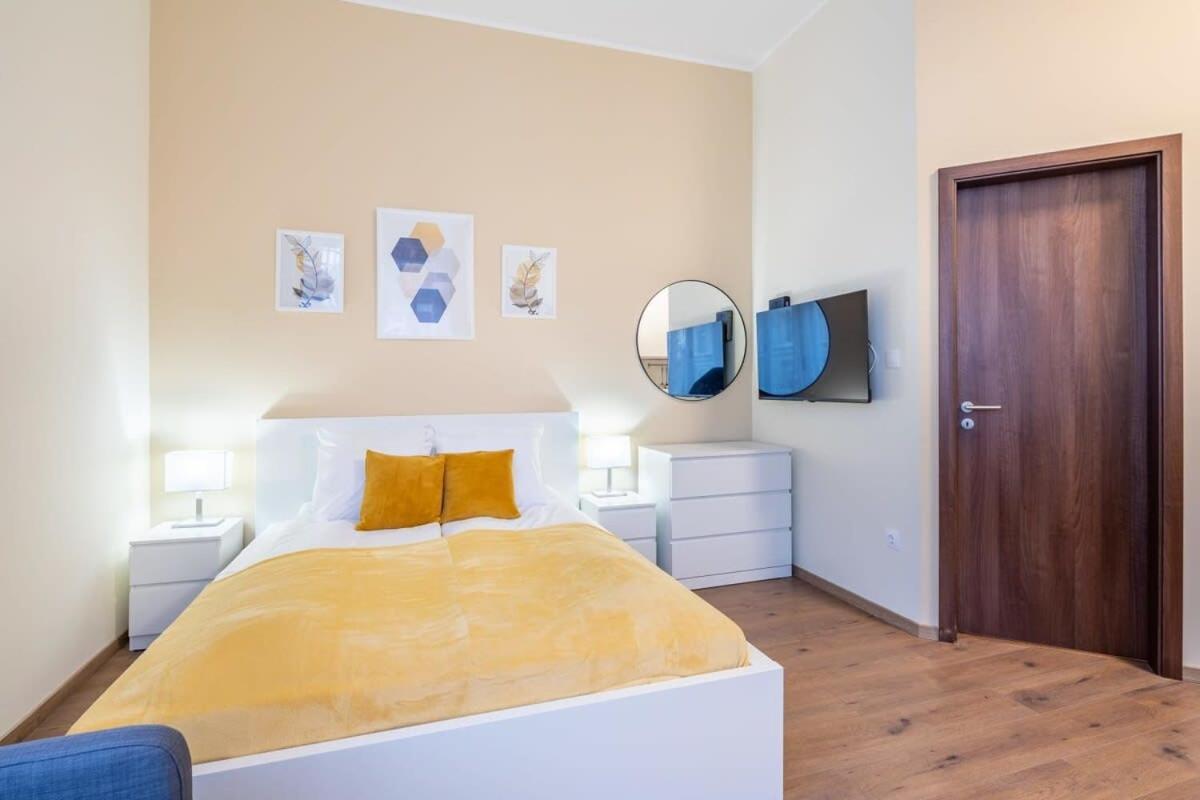 Super Central New Studio Budapest Extérieur photo
